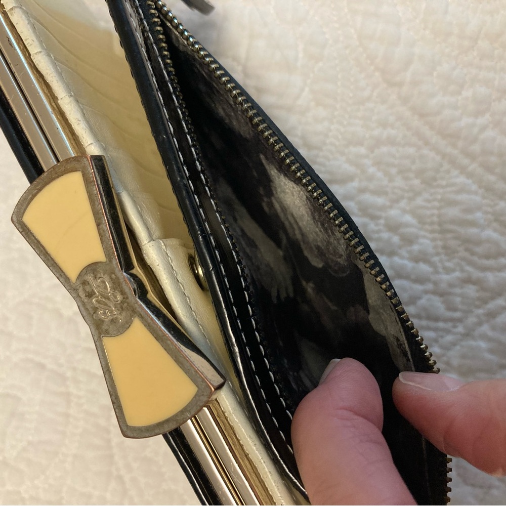 TED BAKER Cream and Black Bow Wallet